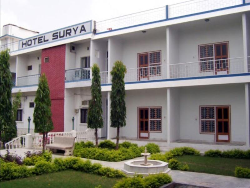 Hotel Surya Khajurāho Esterno foto